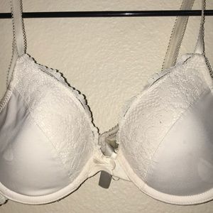 White lace bra B34
